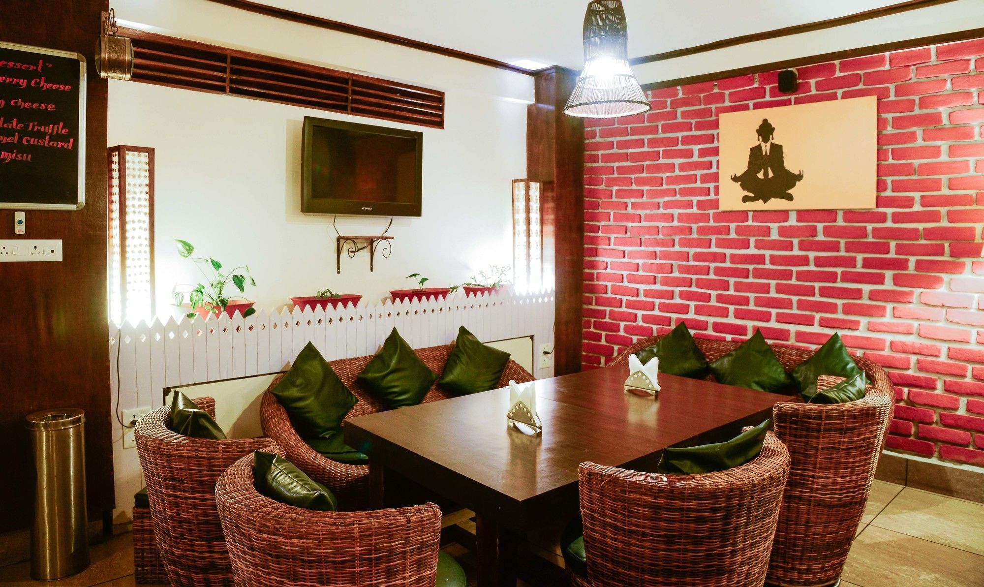 Hotel The Nettle And Fern
